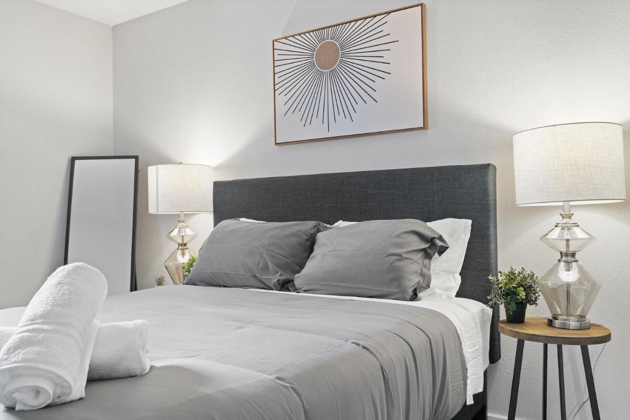 Evonify Stays - Highland - Stylish Furnished Apartments Austin Dış mekan fotoğraf