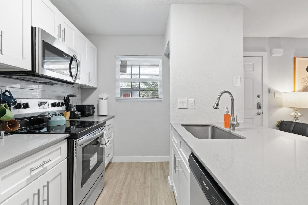 Evonify Stays - Highland - Stylish Furnished Apartments Austin Dış mekan fotoğraf